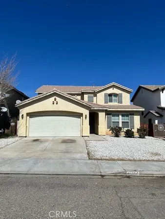 $2,600 | 12364 Freeport Drive, Victorville, CA 92392