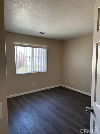 $2,600 | 12364 Freeport Drive, Victorville, CA 92392