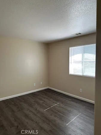 $2,600 | 12364 Freeport Drive, Victorville, CA 92392