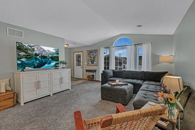 $239,900 | 1316 Tennessee Drive, Sartell, MN 56377