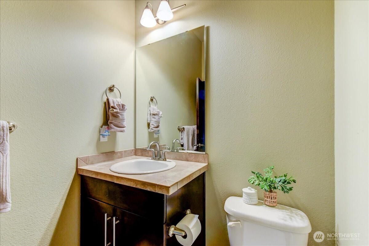 4020 Northeast 3rd Place, Unit B Renton, WA 98056 - Photo 20 of 28