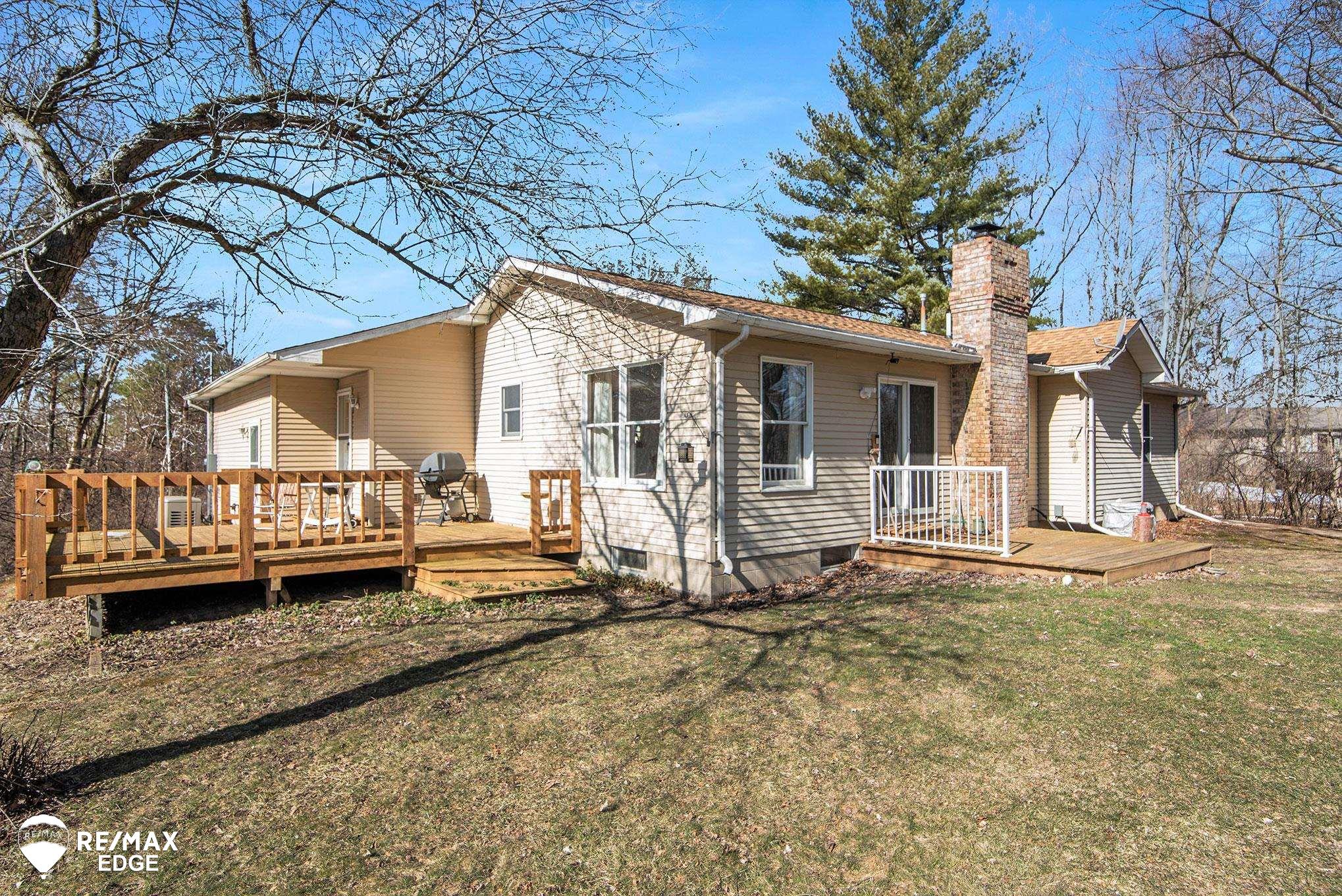 102 Gray Road Lapeer, MI 48446 - Photo 12 of 39