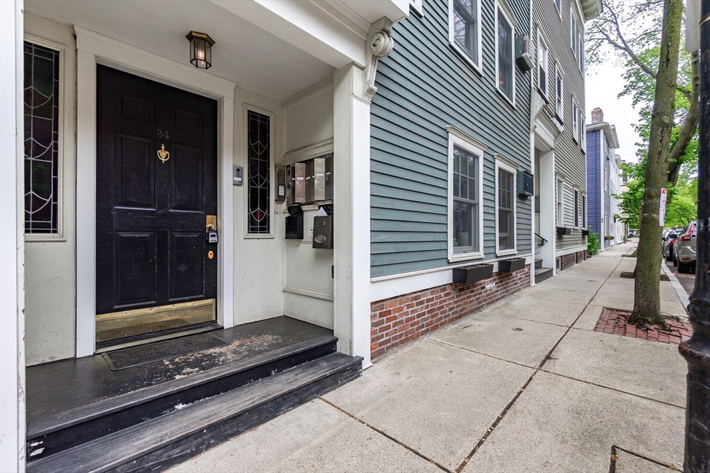 34 Washington Street, Unit 1A Boston, MA 02129 - Photo 1 of 18