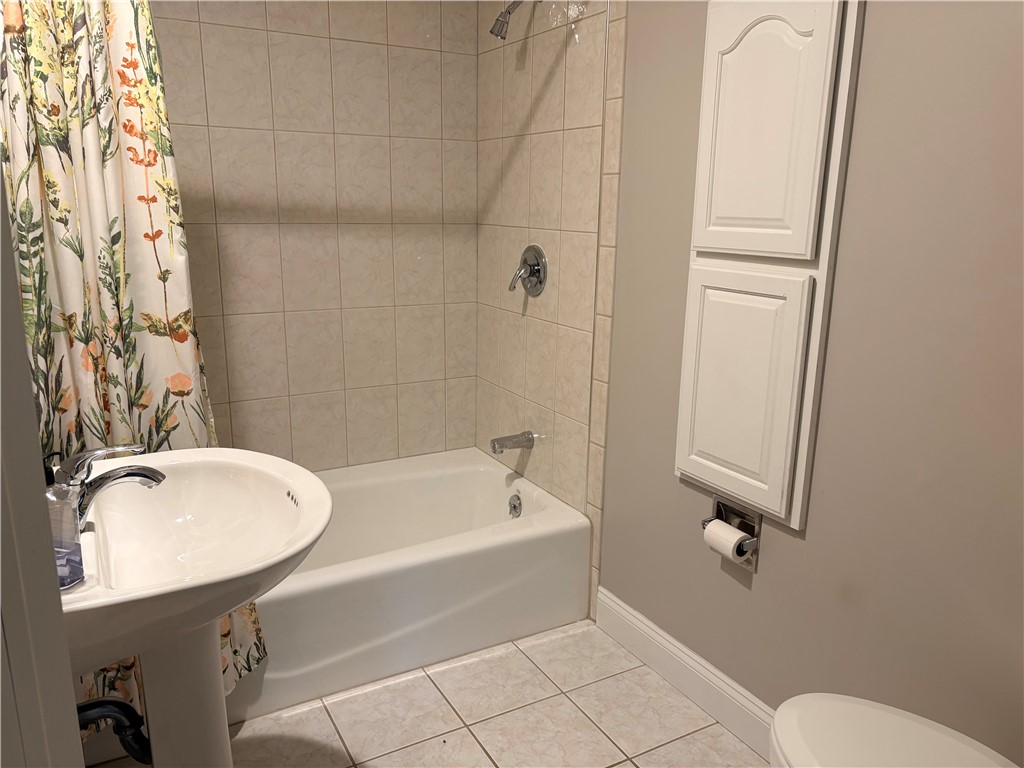 1374 Allen Road Penfield, NY 14526 - Photo 27 of 47 Gallery Image 27