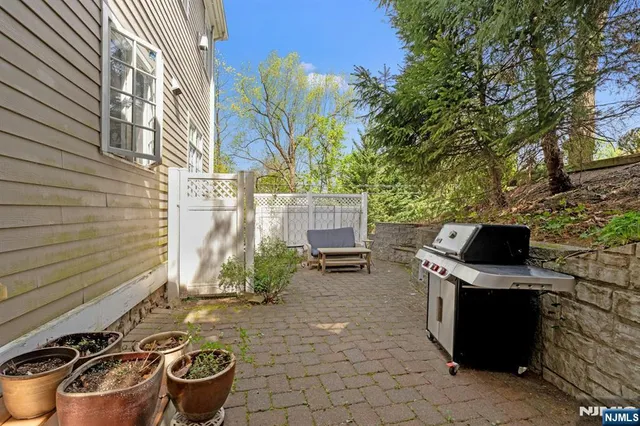 $690,000 | 58 Chestnut Street, Unit 1, Morristown, NJ 07960