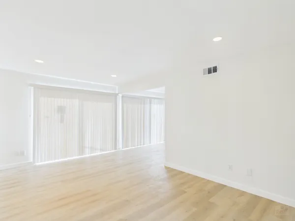 $1,150 | 2124 Burton Drive, Unit 105, Austin, TX 78741