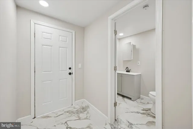 $190,000 | 1339 Green Street, Marcus Hook, PA 19061