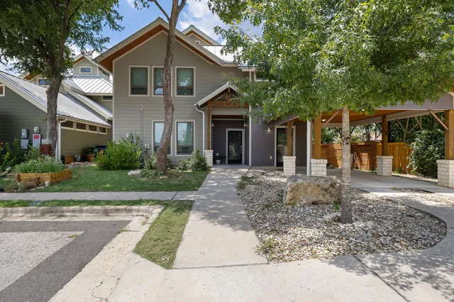 $3,300 | 3116 Sacbe Cove, Austin, TX 78745