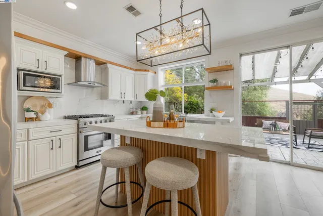 $1,529,900 | 498 Esplanade Lane, San Jose, CA 95138