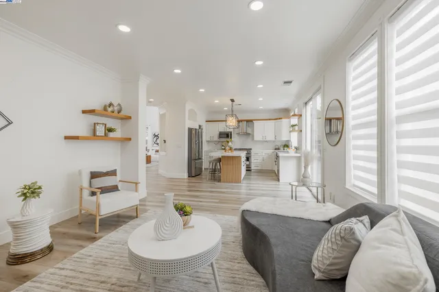 $1,529,900 | 498 Esplanade Lane, San Jose, CA 95138