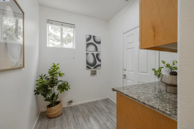 $1,529,900 | 498 Esplanade Lane, San Jose, CA 95138