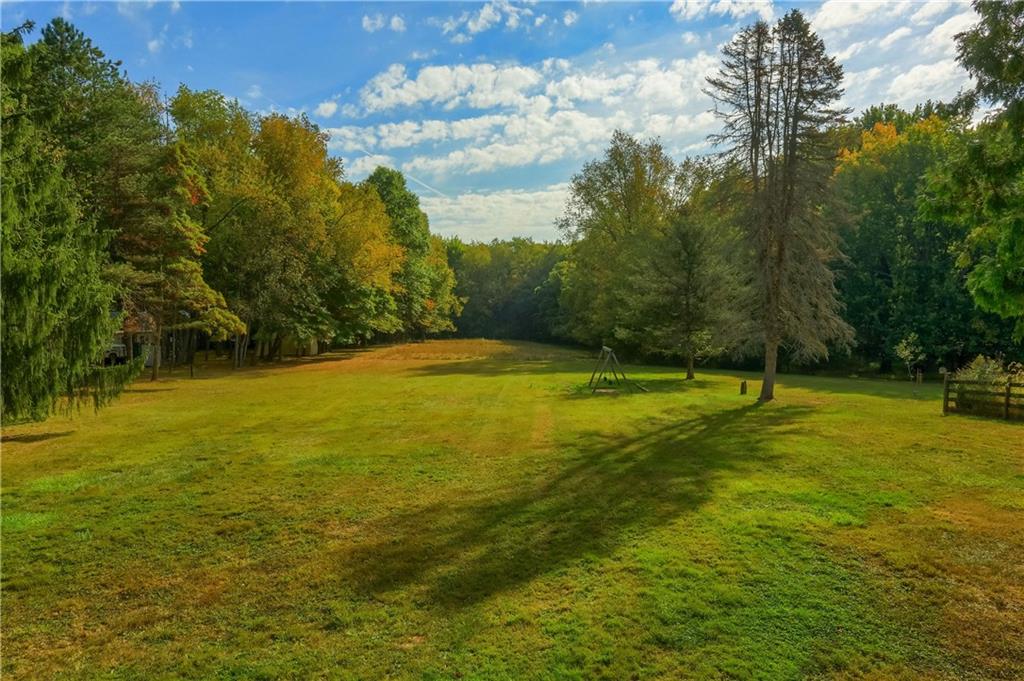 486 Scotland Lane New Castle, PA 16101 - Photo 2 of 26