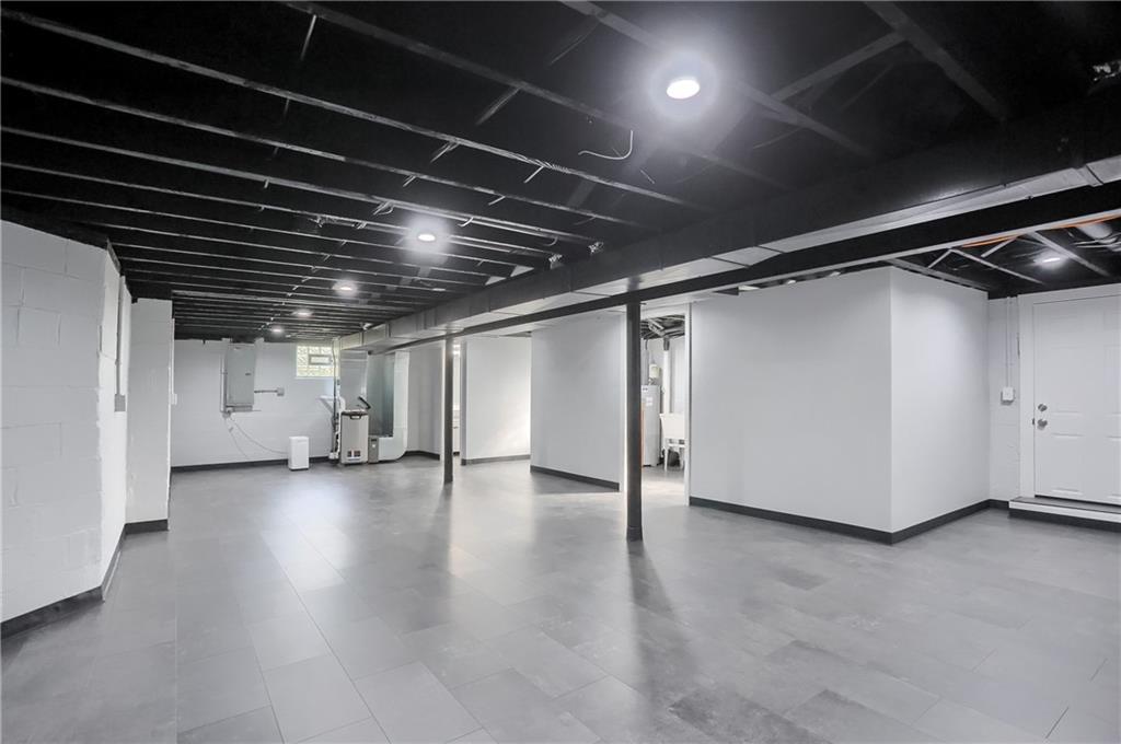 486 Scotland Lane New Castle, PA 16101 - Photo 21 of 26