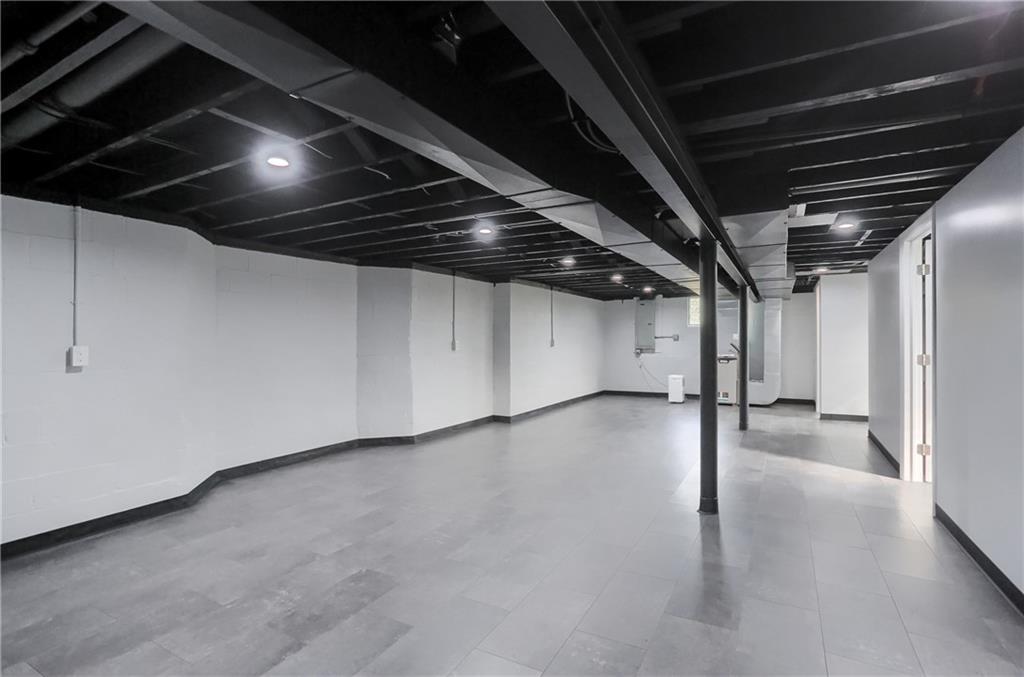 486 Scotland Lane New Castle, PA 16101 - Photo 22 of 26