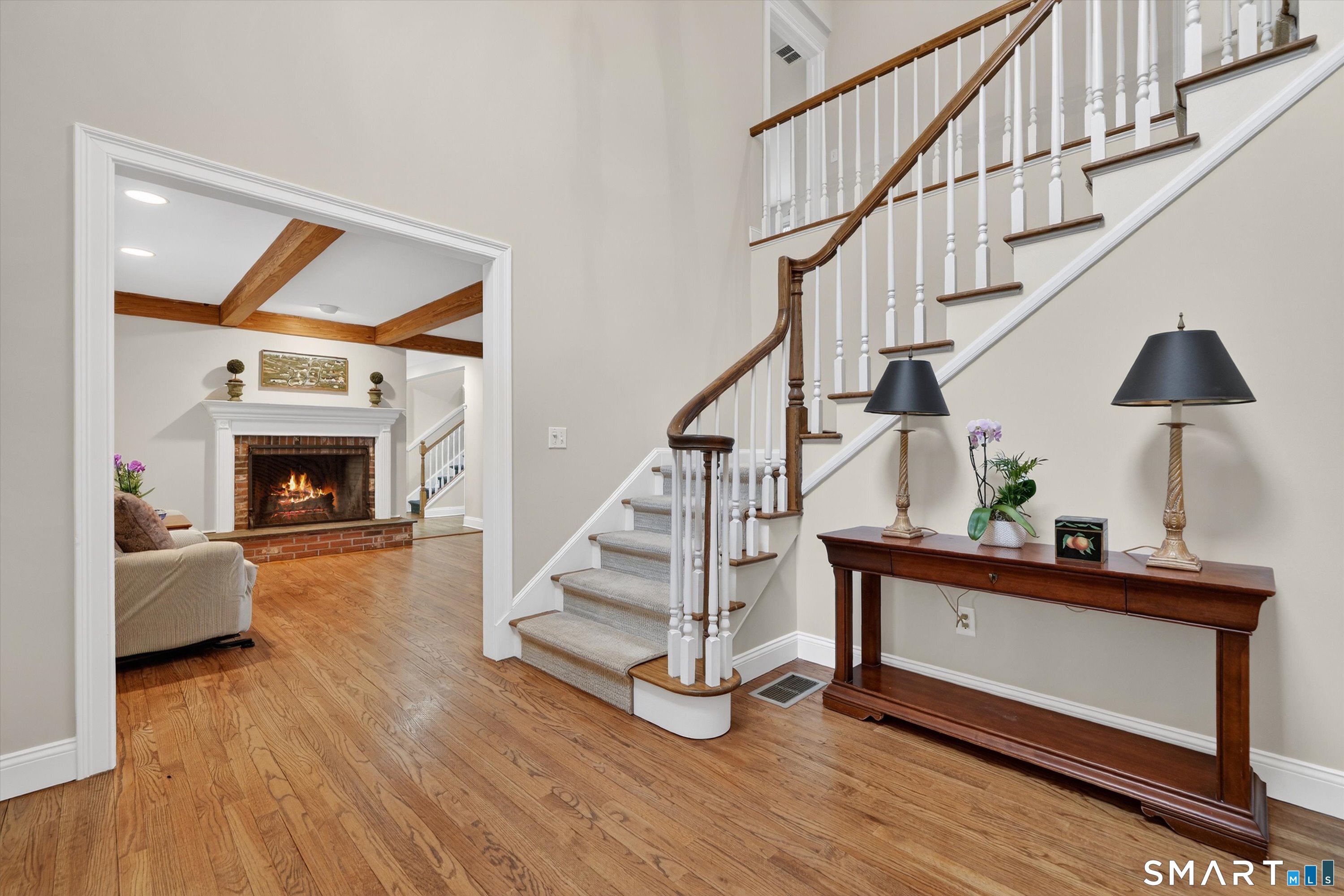 35 Marvin Ridge Place Wilton, CT 06897 - Photo 2 of 40