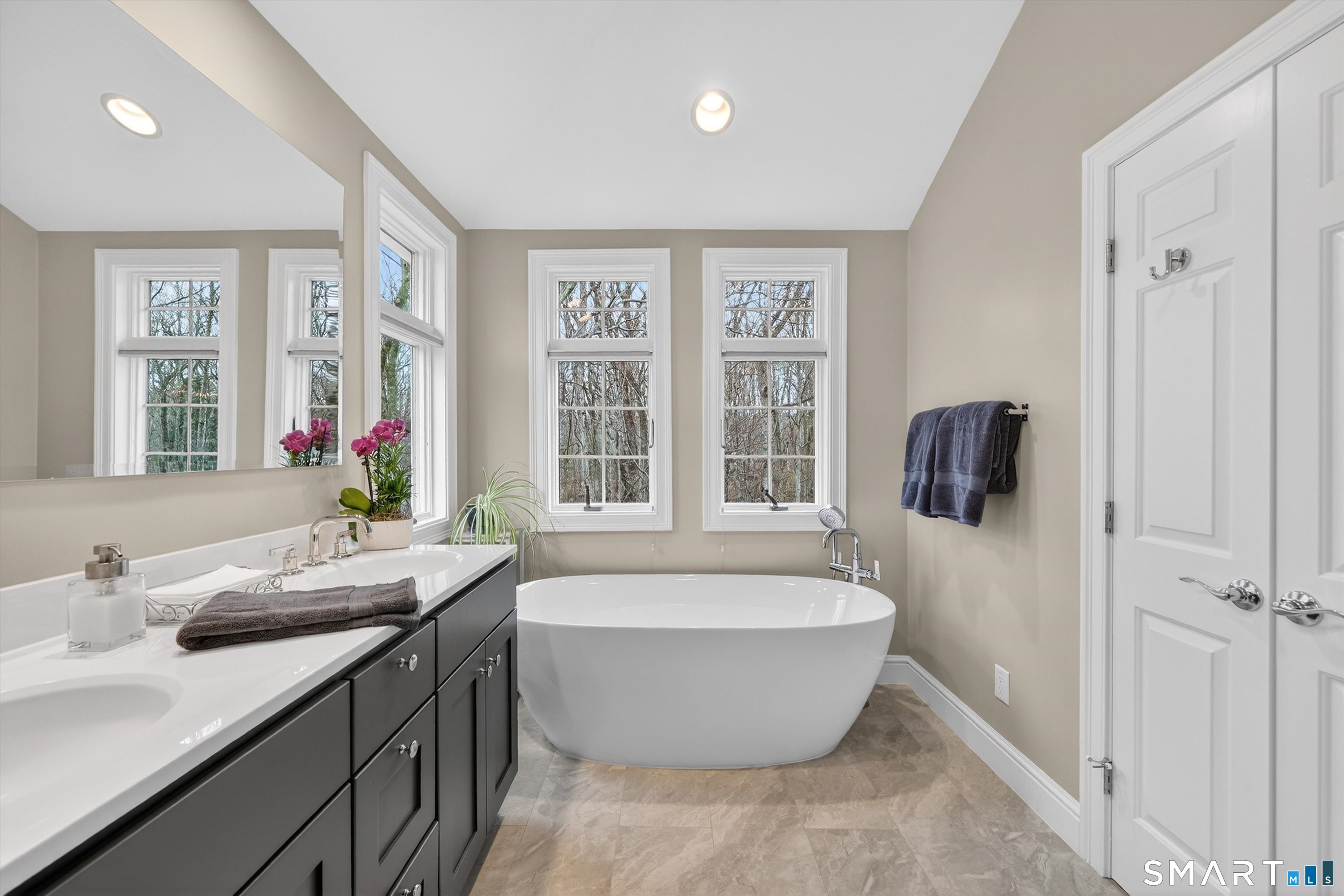 35 Marvin Ridge Place Wilton, CT 06897 - Photo 22 of 40