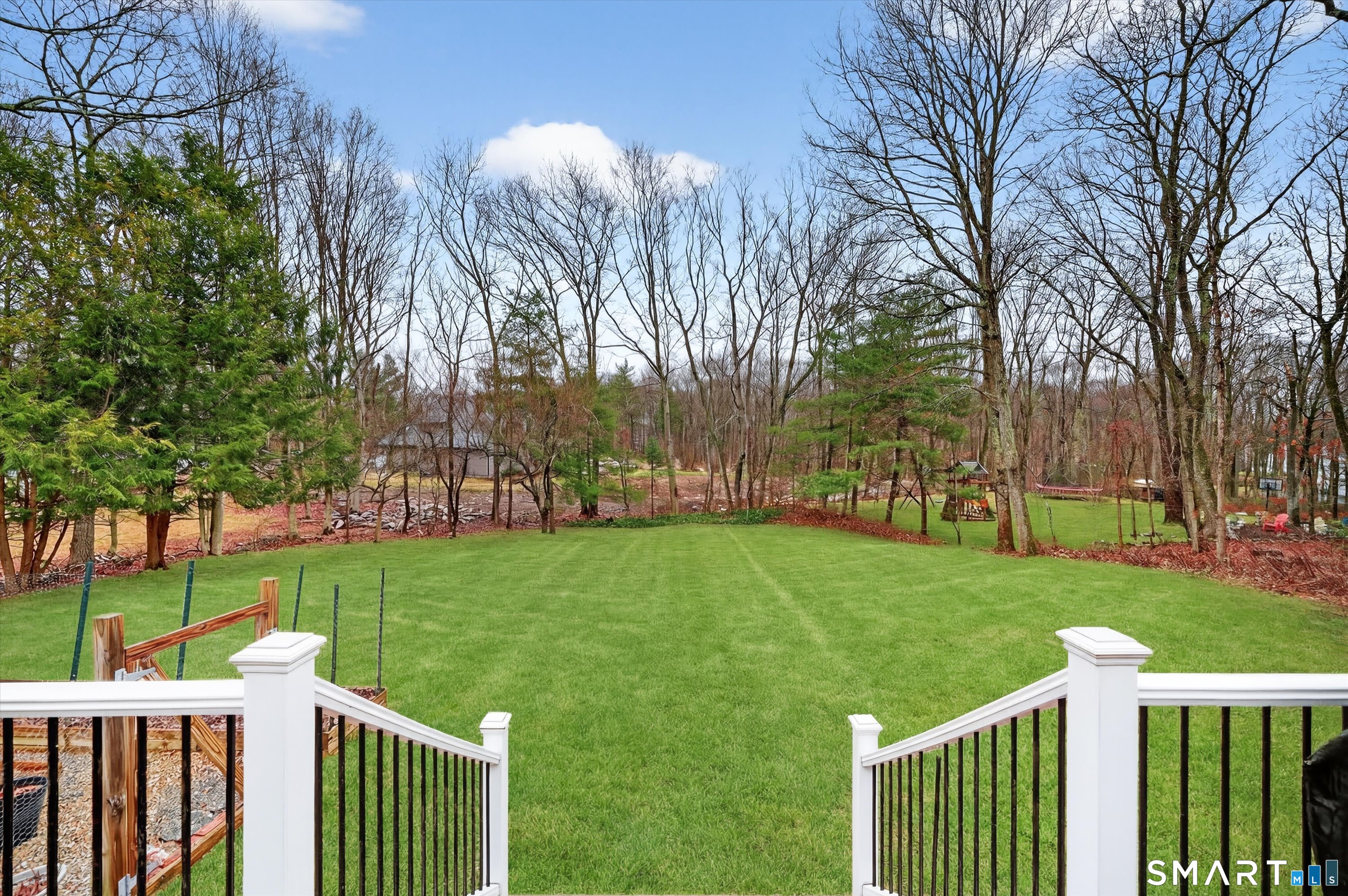 35 Marvin Ridge Place Wilton, CT 06897 - Photo 33 of 40