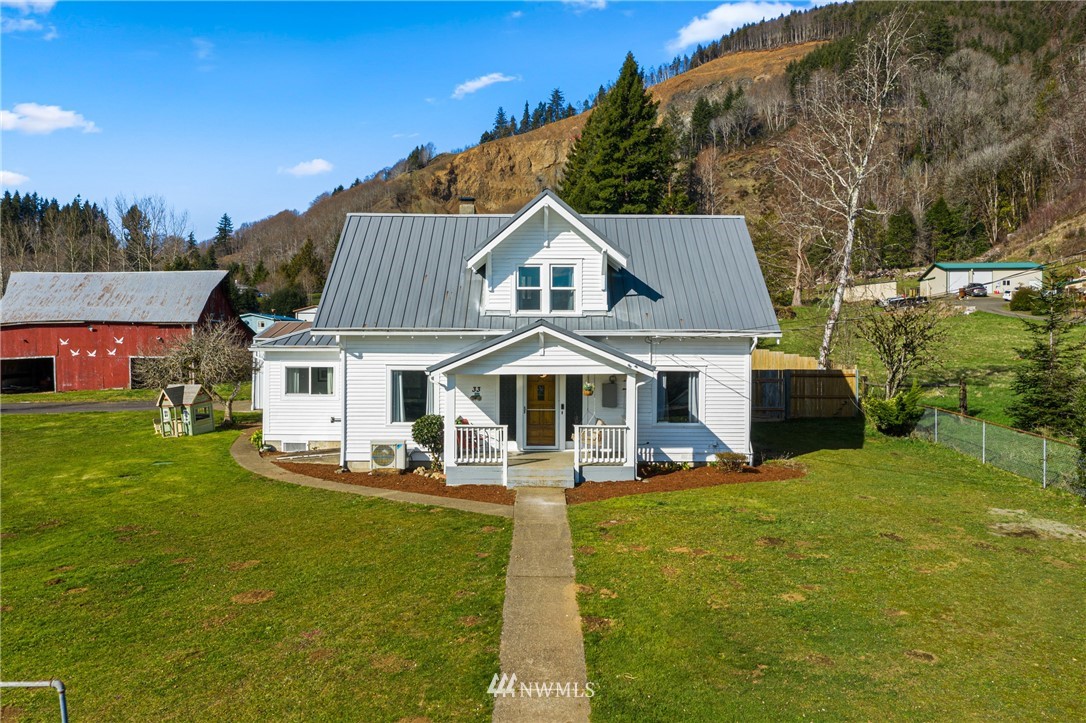 33 Bale Road Raymond, WA 98577 - Photo 1 of 35 Gallery Image 1