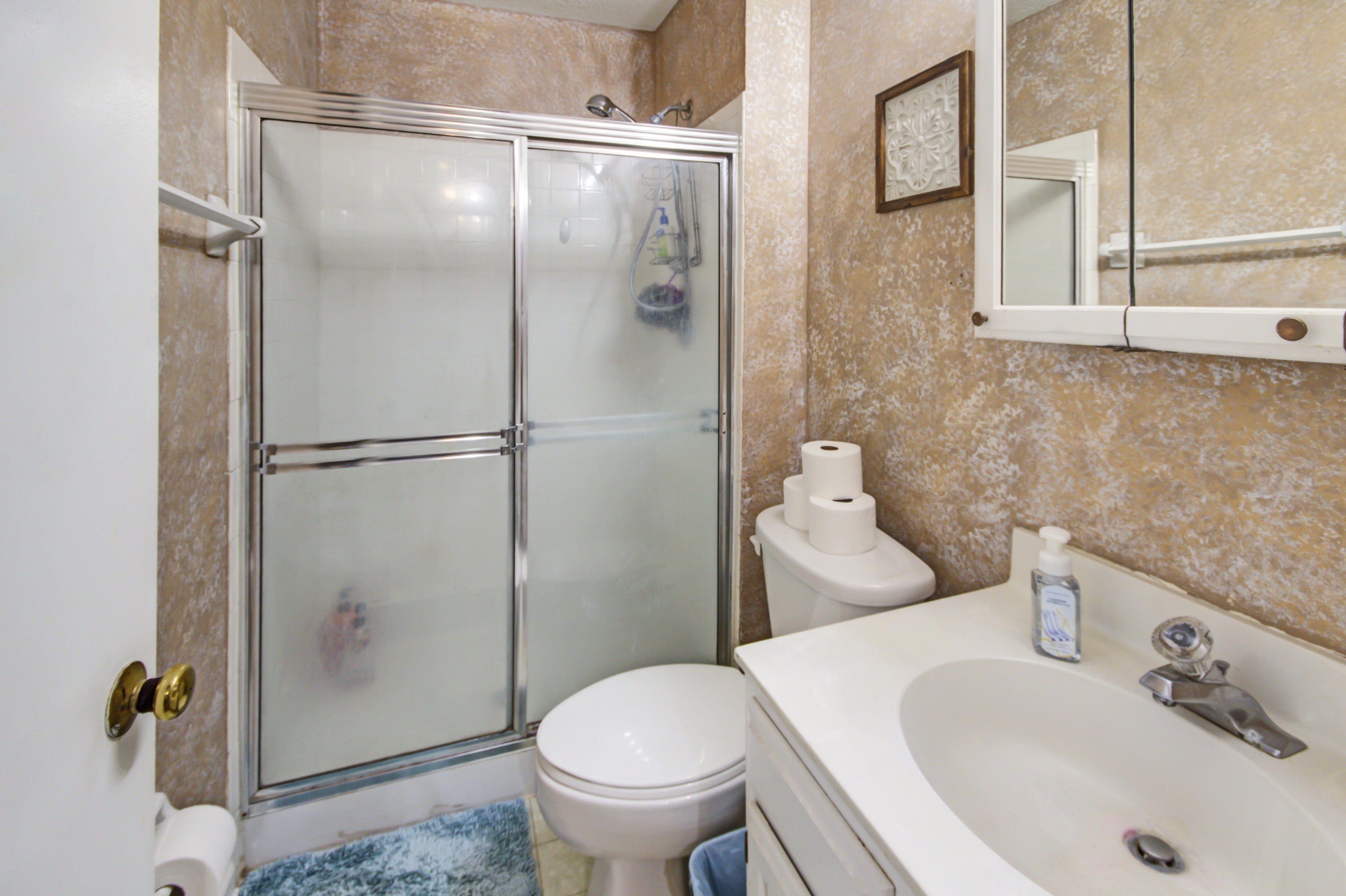 8111 Halifax Way Charleston, SC 29420 - Photo 20 of 23 Walk-in Shower