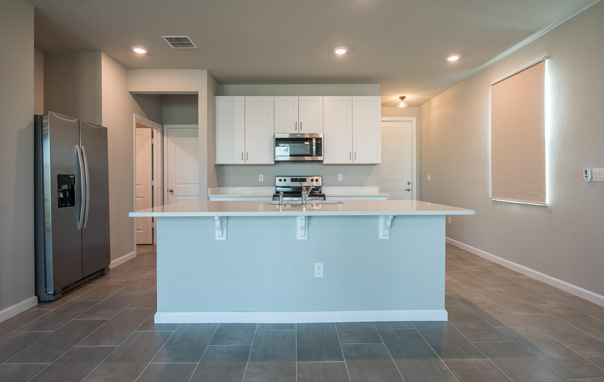 3918 Southeast Mentmore Lane Stuart, FL 34997 - Photo 9 of 33 3918 SE Mentmore Lane-17