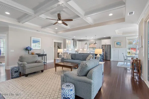 $789,900 | 922 Oyster Pointe Drive, Sunset Beach, NC 28468