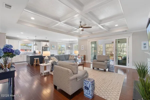 $789,900 | 922 Oyster Pointe Drive, Sunset Beach, NC 28468