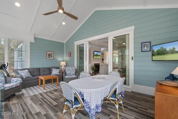 $789,900 | 922 Oyster Pointe Drive, Sunset Beach, NC 28468