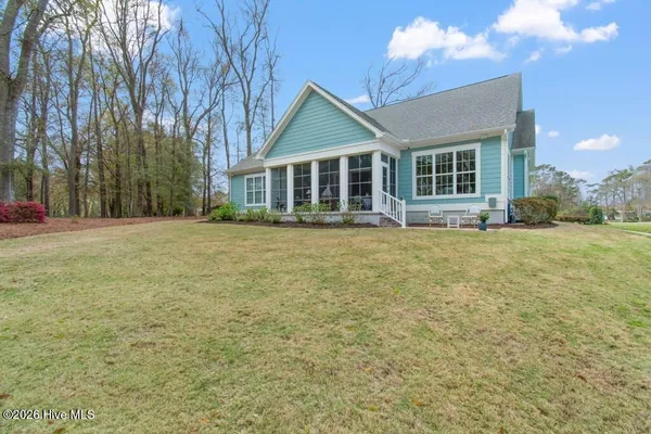 $789,900 | 922 Oyster Pointe Drive, Sunset Beach, NC 28468