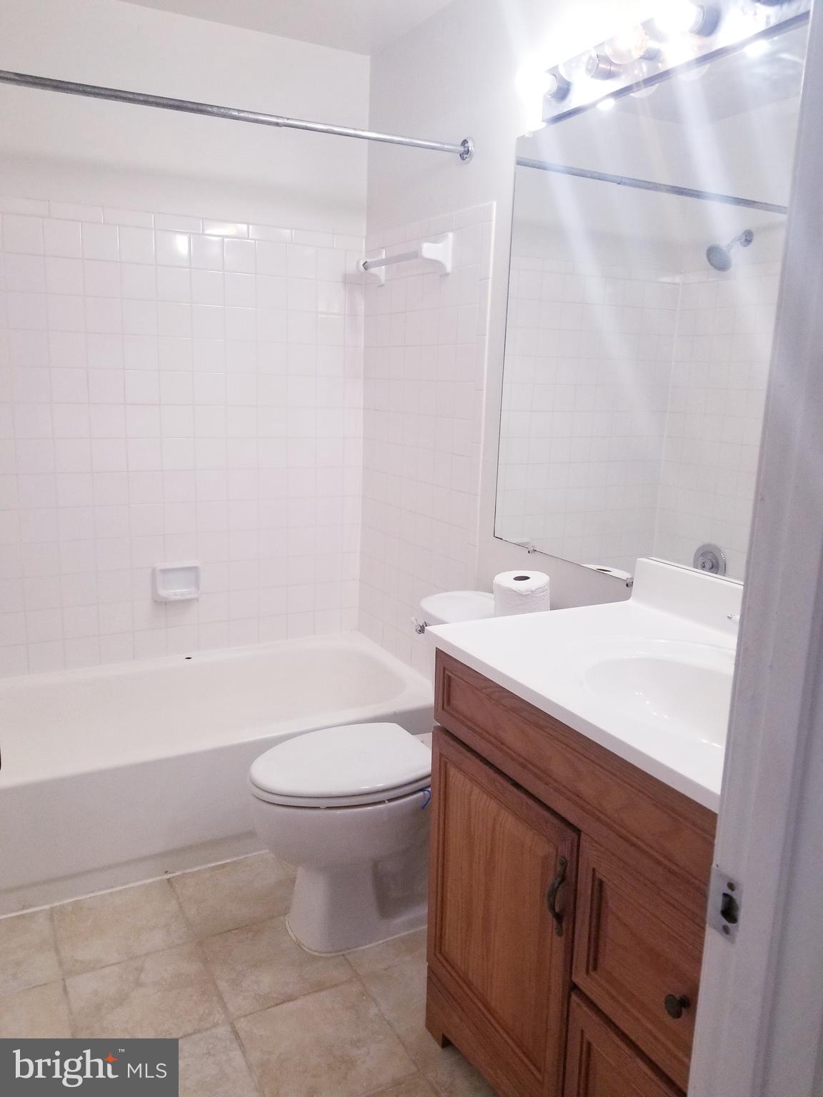 9323 Player Drive, Unit 119 Laurel, MD 20708 - Photo 20 of 21 owners suite bathroom