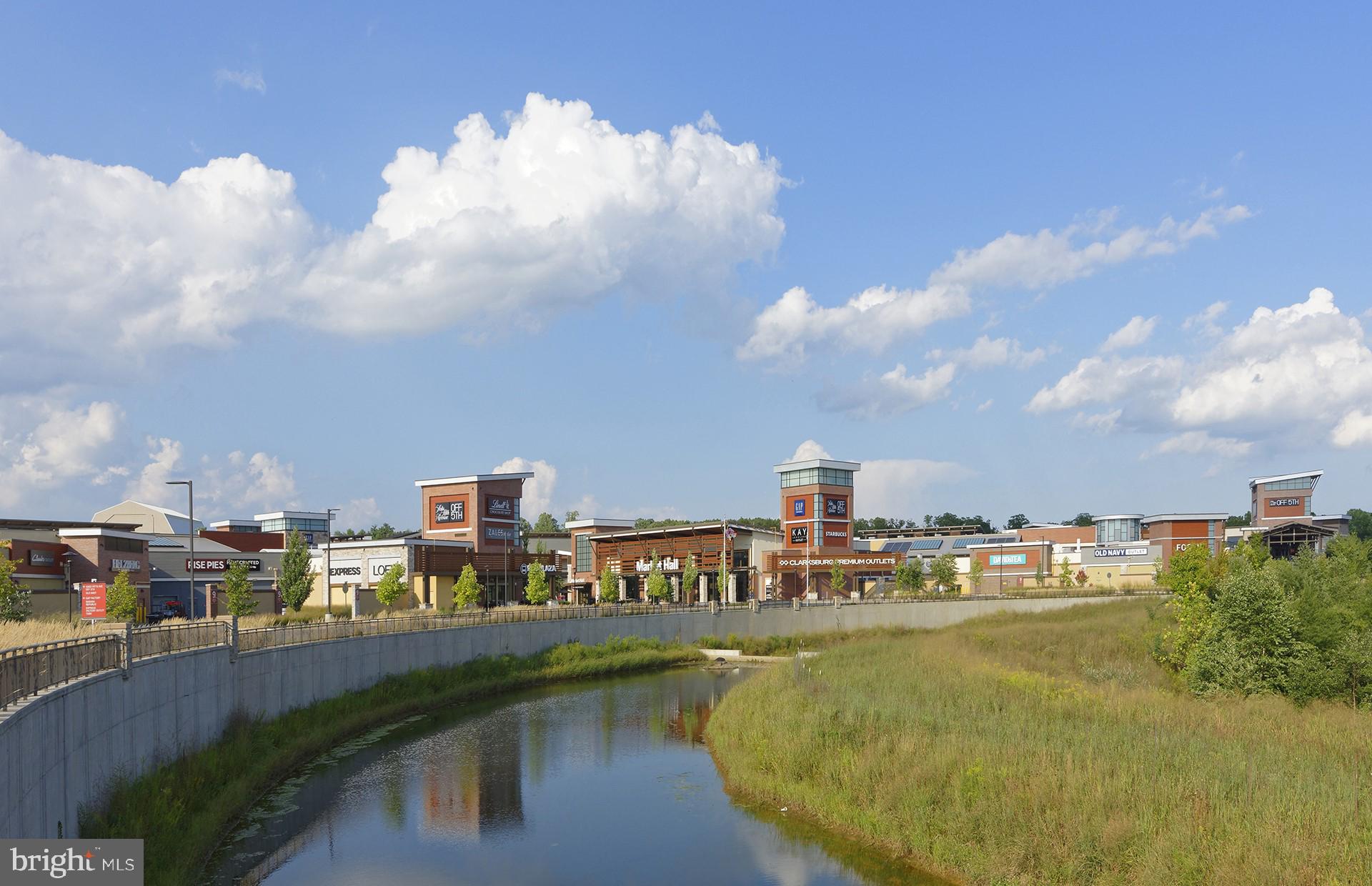 14406 Dowitcher Way, Unit 1 Boyds, MD 20841 - Photo 50 of 50 a view of a city and lake