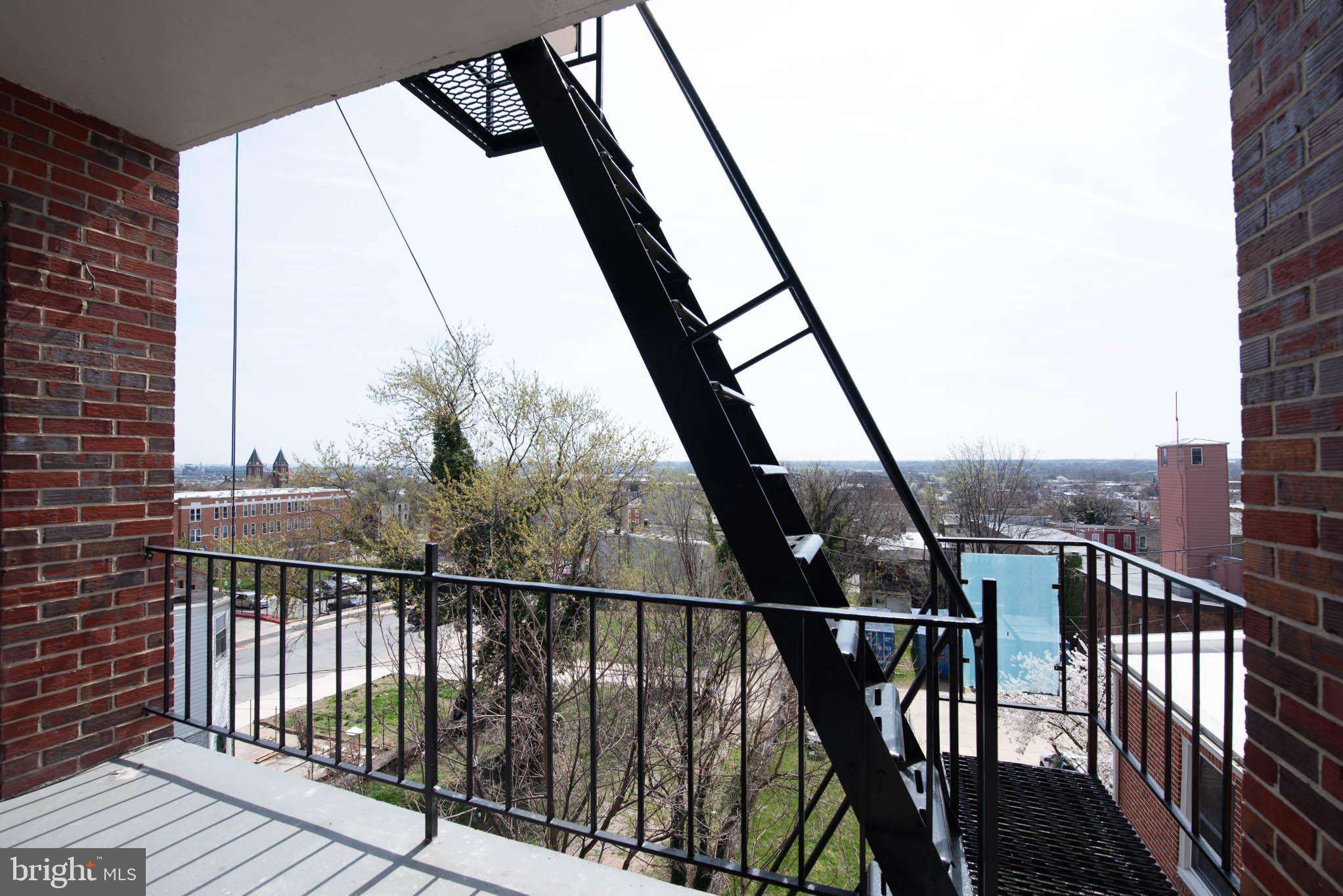 1911 West Baltimore Street Baltimore, MD 21223 - Photo 24 of 32 a view of balcony with city view