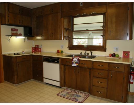 1396 Surrey Road Troy, OH 45373 - Photo 6 of 12 Gallery Image 6