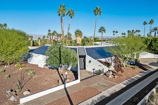 $1,850,000 | 73009 Joshua Tree Street, Palm Desert, CA 92260