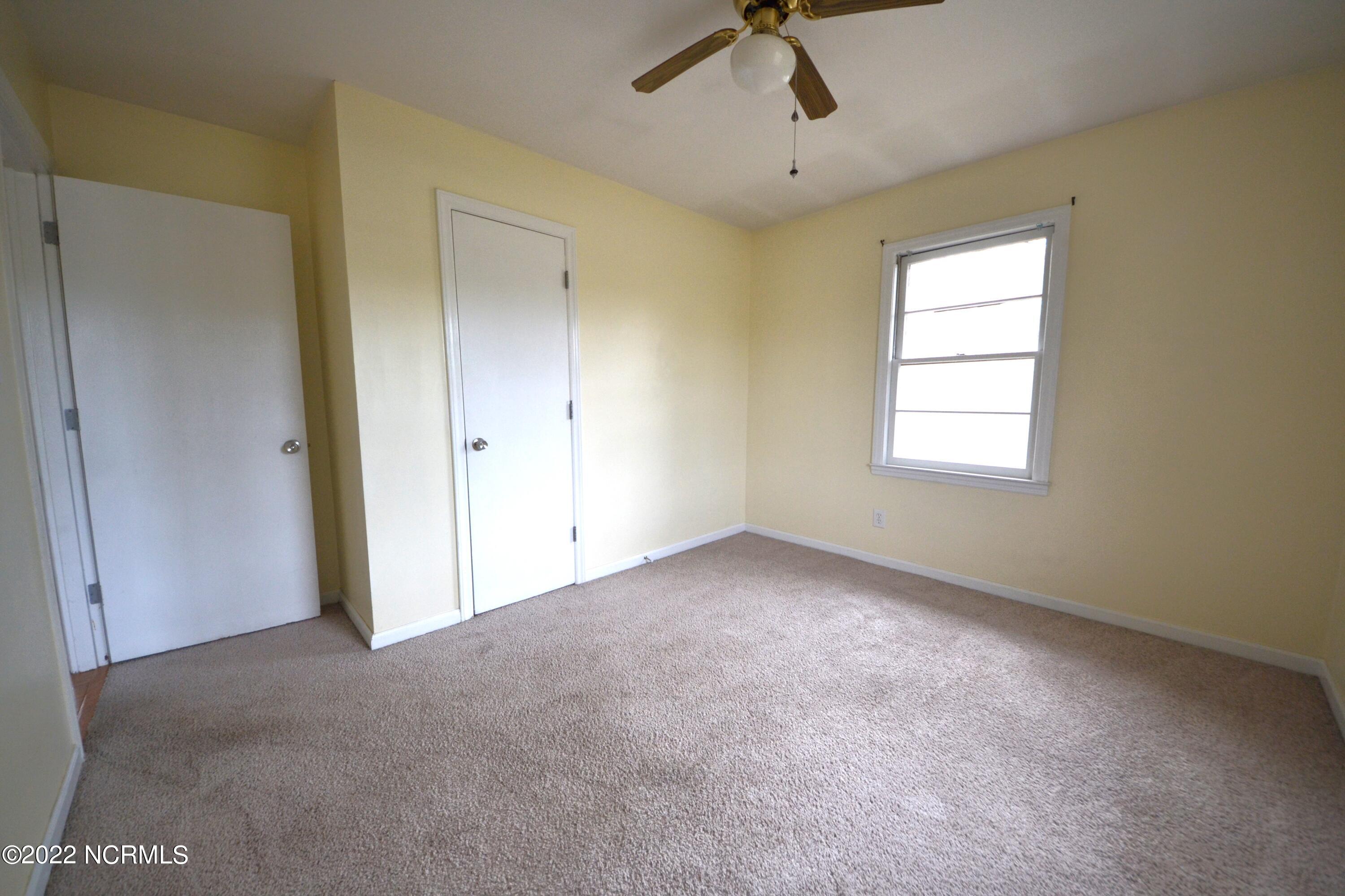 710 Country Club Road Jacksonville, NC 28546 - Photo 10 of 15 Bedroom 2 710 Country Club