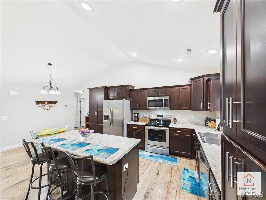 142 Ridgeview Drive St. Robert, MO 65584 - Photo 13 of 31