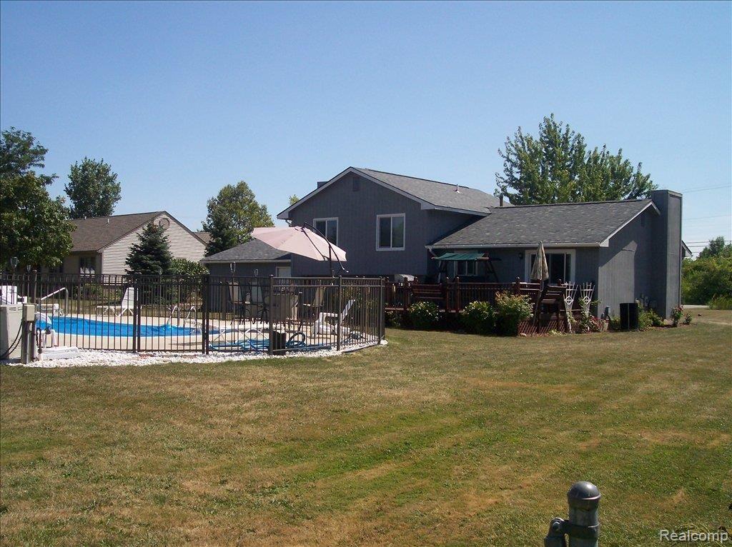 44820 Geddes Road Canton, MI 48188 - Photo 14 of 18 BACK YARD