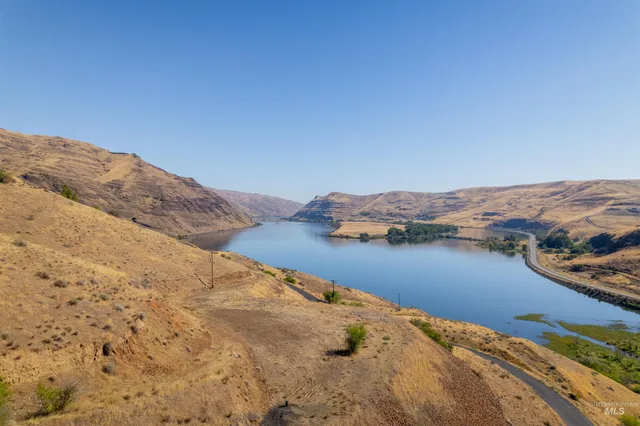 $230,000 | 925 Westlake Drive, Clarkston, WA 99403