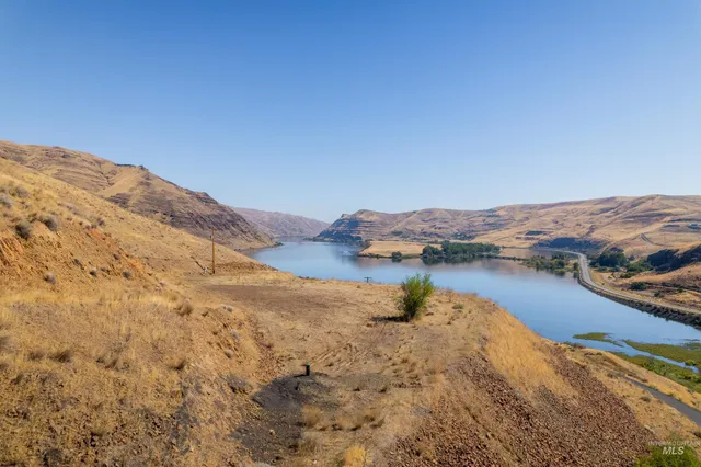 $230,000 | 925 Westlake Drive, Clarkston, WA 99403