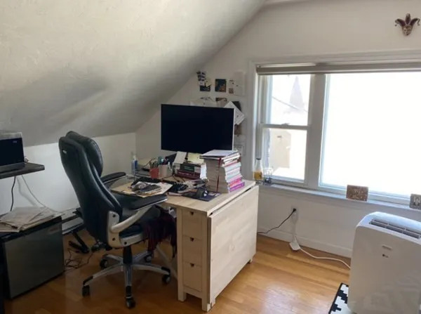 $1,800 | 6 School Street, Unit 3, Chelsea, MA 02150