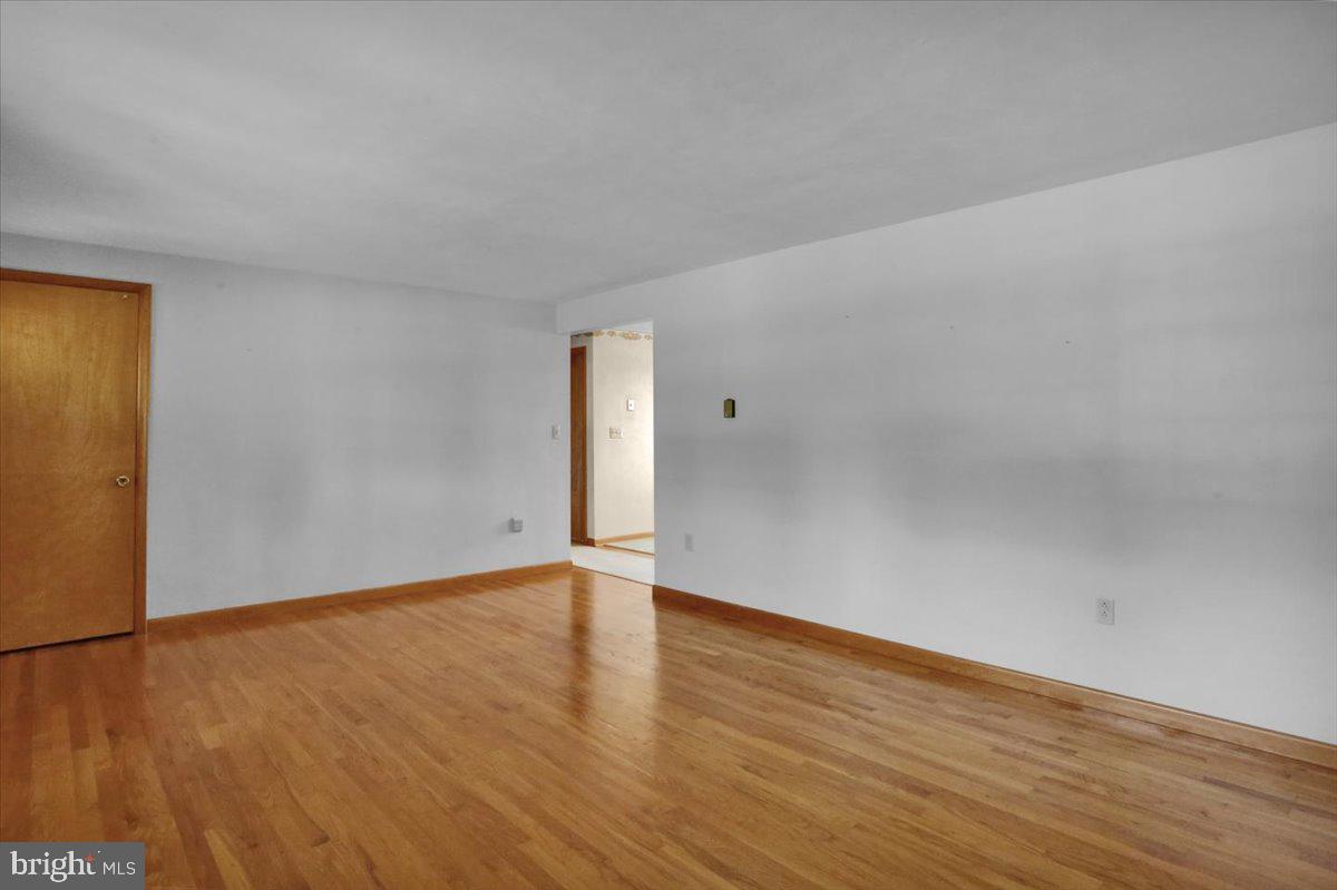 131 Bell Road Palmyra, PA 17078 - Photo 4 of 39 Gallery Image 4