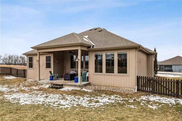 $530,000 | 20136 224th Terrace, Spring Hill, KS 66083