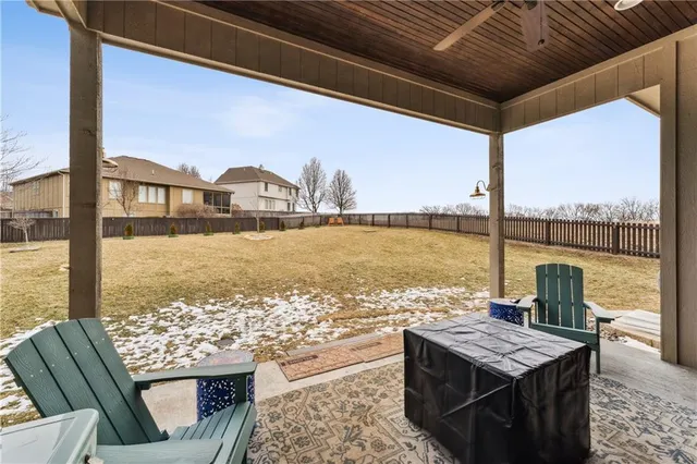 $530,000 | 20136 224th Terrace, Spring Hill, KS 66083