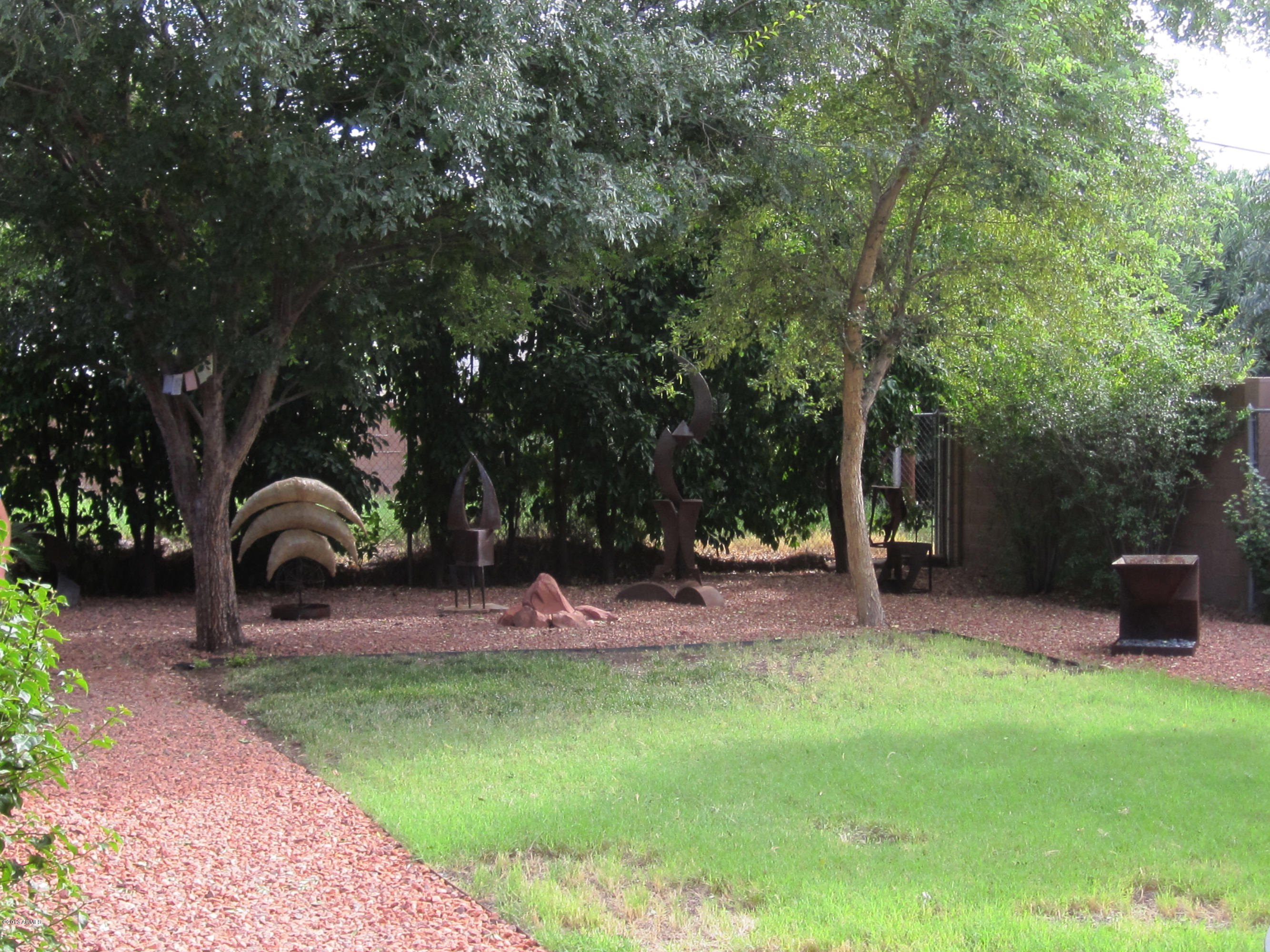 337 West Roma Avenue Phoenix, AZ 85013 - Photo 11 of 12 back yard view
