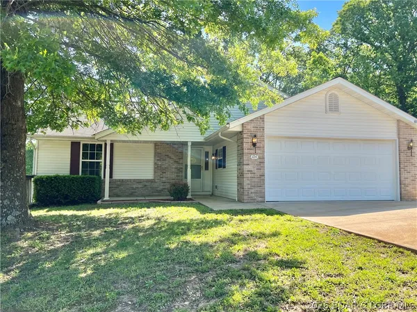 $239,900 | 104 Aspen Court, Gravois Mills, MO 65037