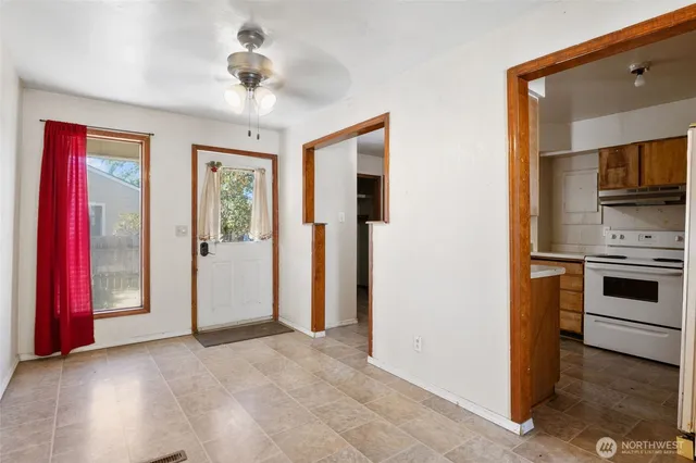 $230,000 | 832 South 2nd Avenue, Othello, WA 99344