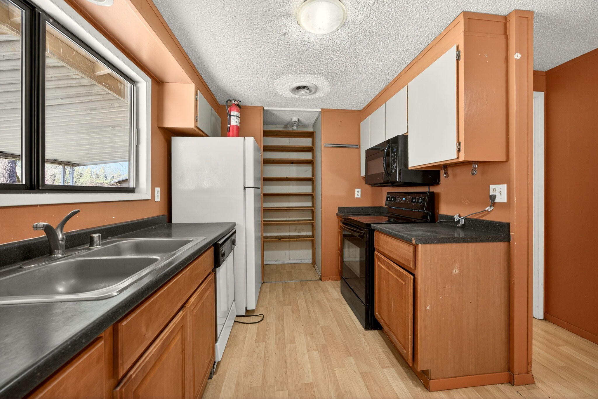 320 Caves Camp Road Williams, OR 97544 - Photo 50 of 101 ApxCCR00030
