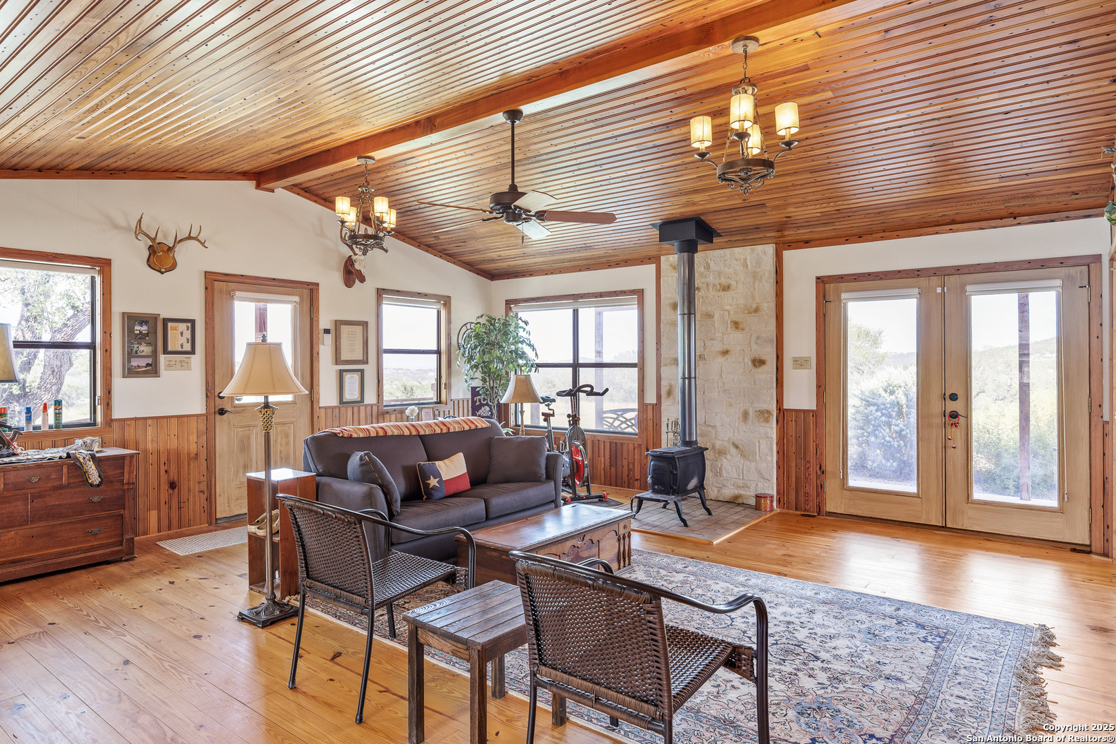 945 Elm Pass Road Center Point, TX 78010 - Photo 33 of 41