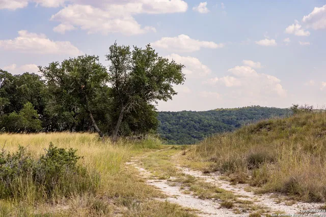 $4,200,000 | 945 Elm Pass Road, Center Point, TX 78010