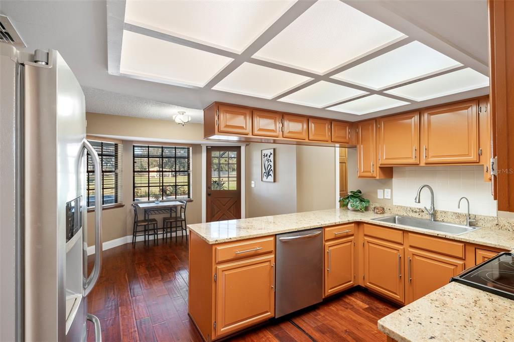 5604 Miley Road Plant City, FL 33565 - Photo 10 of 59 Gallery Image 10