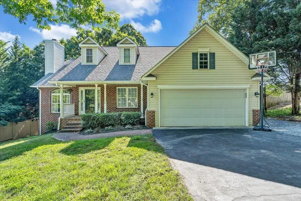 $509,710 | 1425 Virginia Ridge Drive, Hardy, VA 24101